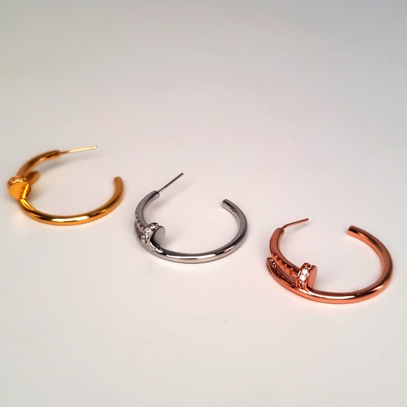 New! Nail Earrings Hoops - Picture 3 of 8